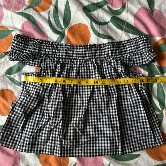 Guess Top - Picture 5 of 6